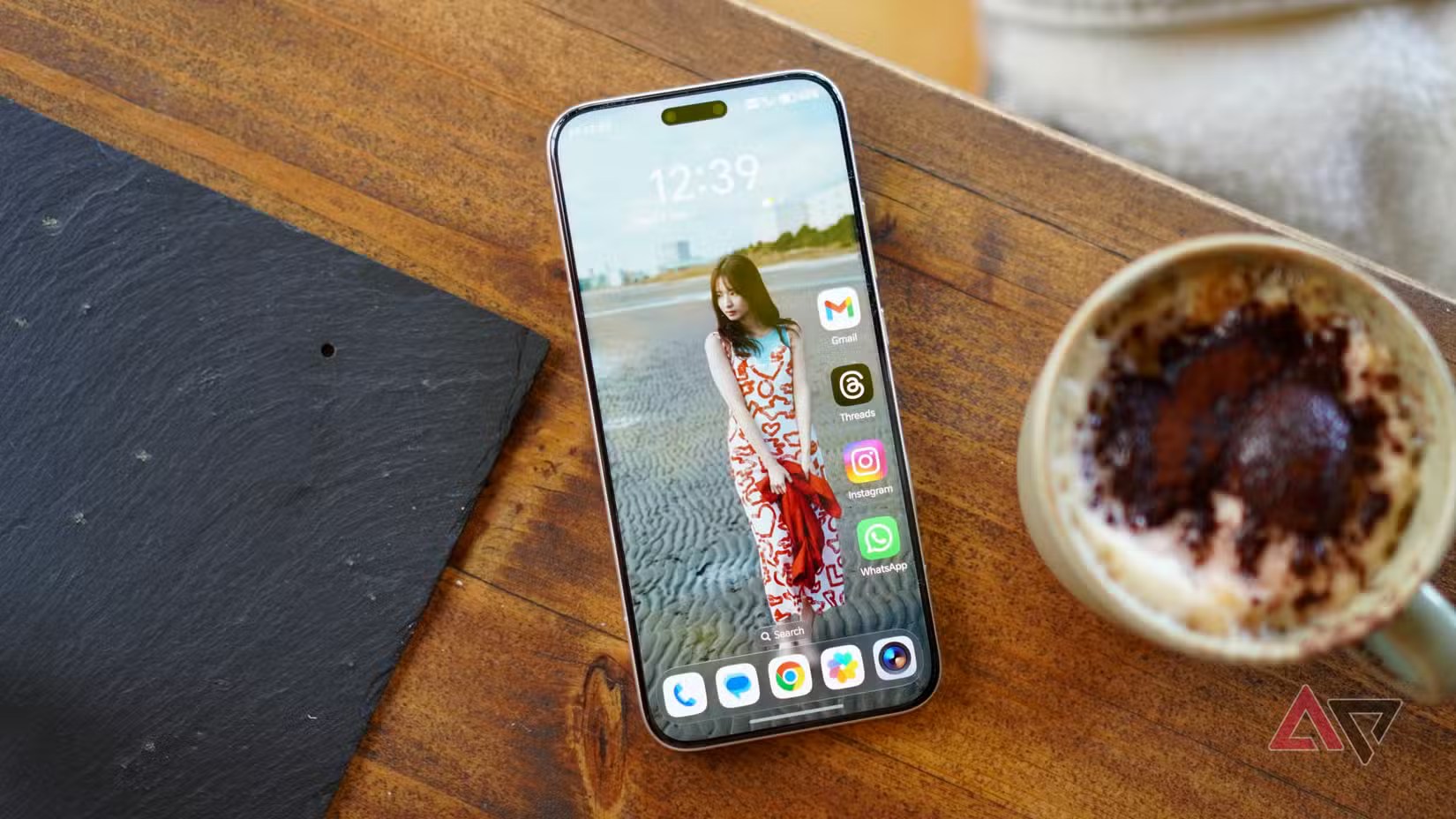 Un smartphone Honor à 10 000 nits arrive : pourquoi ce chiffre ne veut presque rien dire — Tech | Versia.media